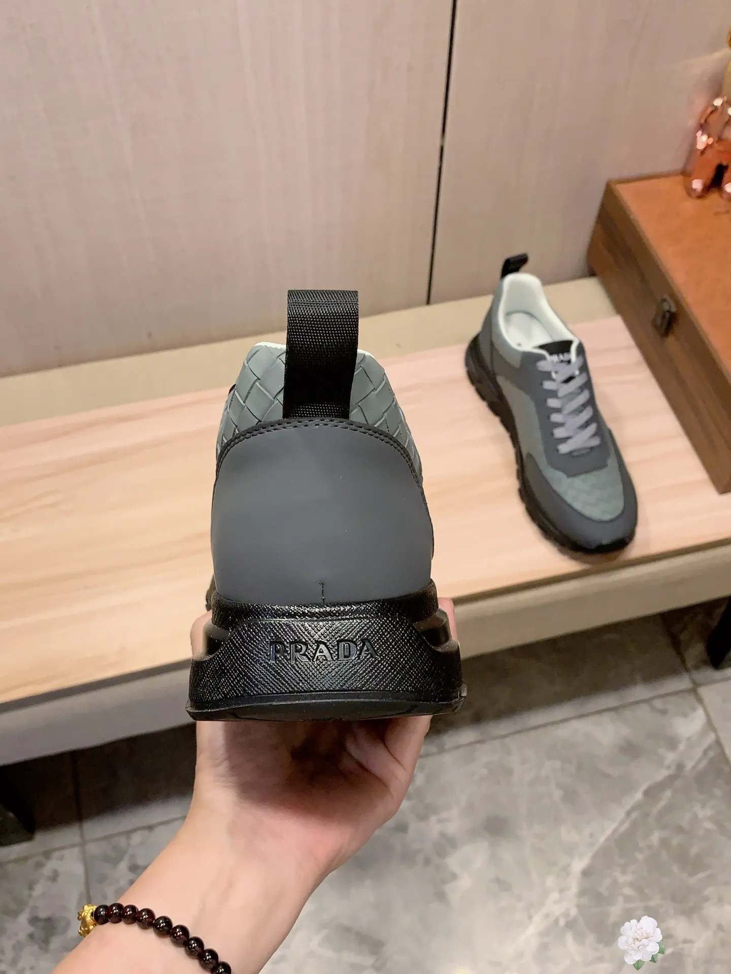 Men's men's shoes💰442💰💰🎩🎩[Lightning][Lightning] "PRADA*" The latest and most popular casual shoes, top brand [seduce] luxury~purchase, top~quality. [Strong] The upper is made of imported breathable cowhide with material ➕ breathable sheepskin feet (•) and fine workmanship. The original stylish and stylish soft rubber wear-resistant and non-slip outsole is light and comfortable on the feet. The real thing looks better when photographed in person. No. 0121: Code: 38-44, 3️⃣ colors selected